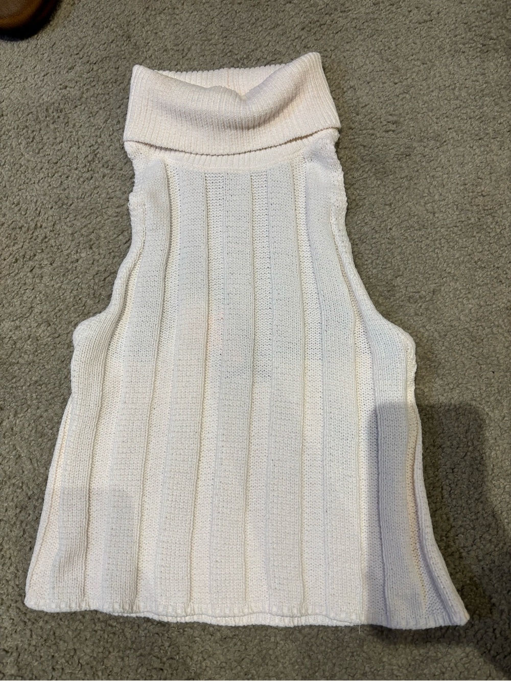 Zara Cream Ribbed Sleeveless Turtleneck Sweater